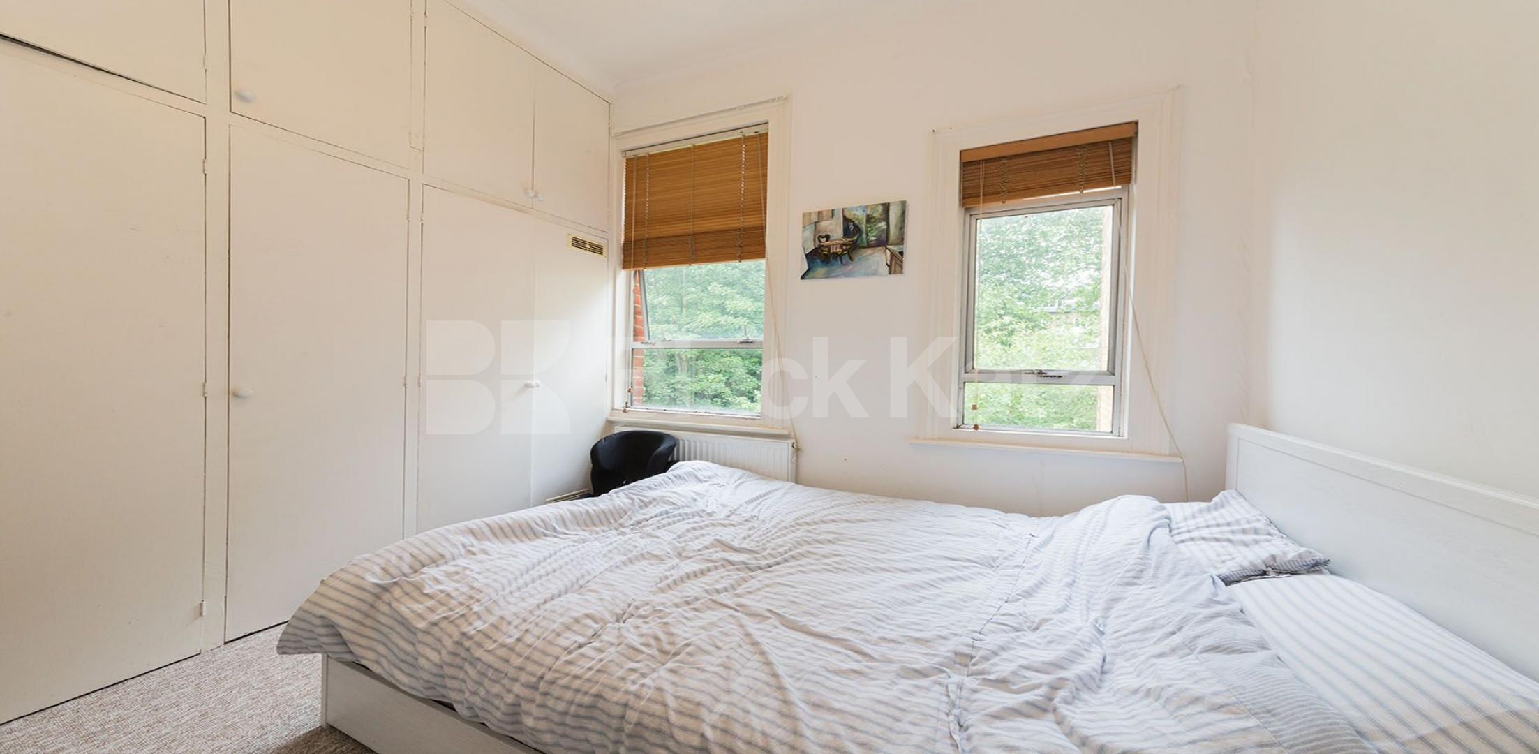 			New Instruction! Private balcony!, 2 Bedroom, 1 bath, 1 reception Flat			 Christchurch Road, Crouch End